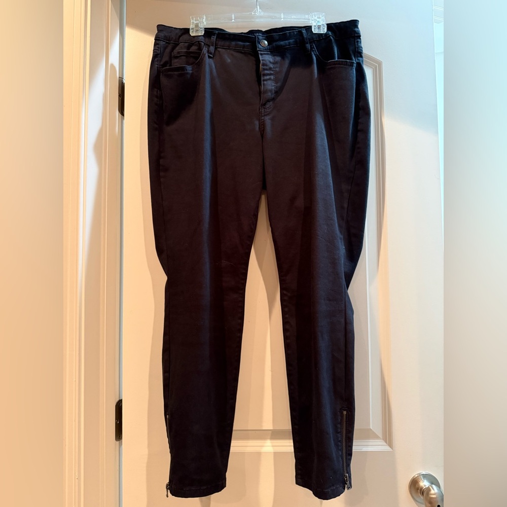 Kaari Blue Curvy Skinny Pants - Dark Blue